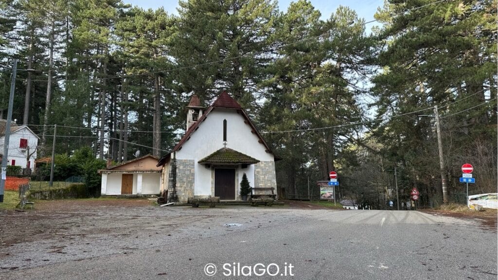 Chiesetta Villaggio Racise